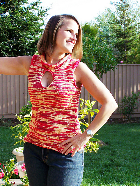 13 Orange-Red Top