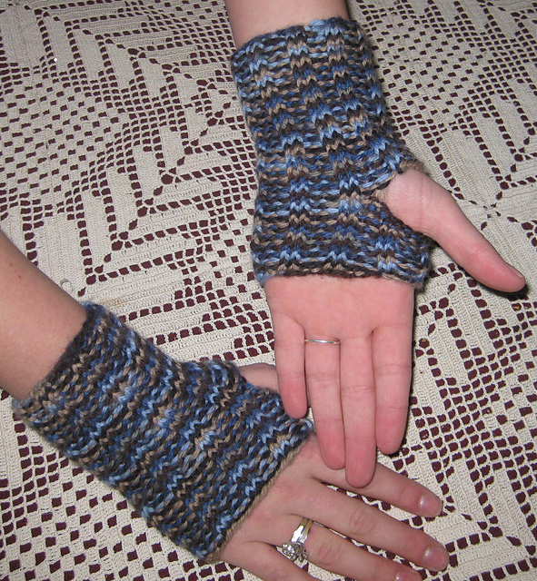Royal Mitts