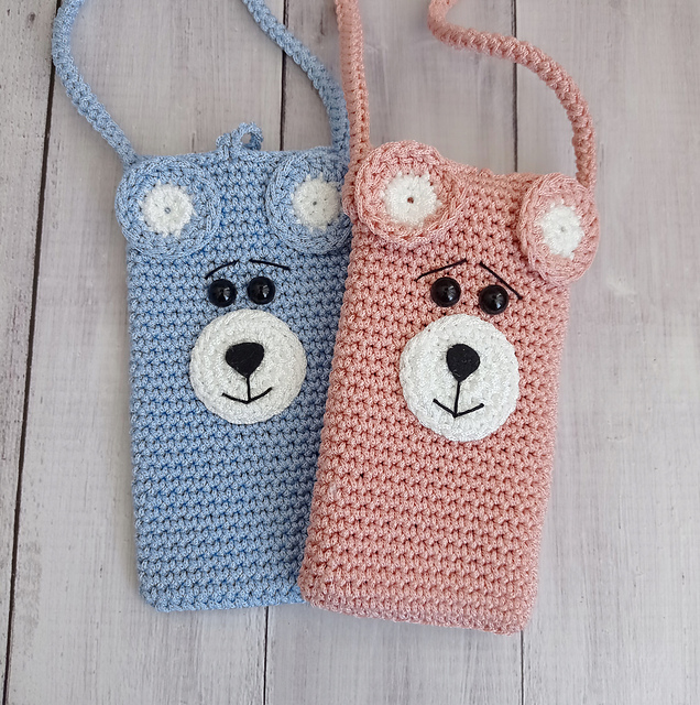 Bear bag for phone
