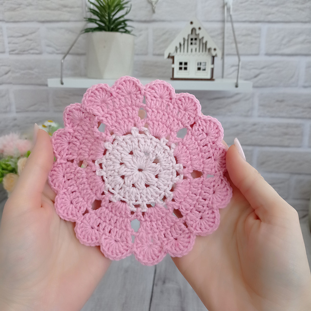 Pretty Flower Coaster