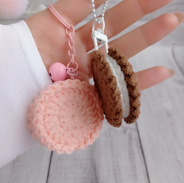 Cookie Keychain