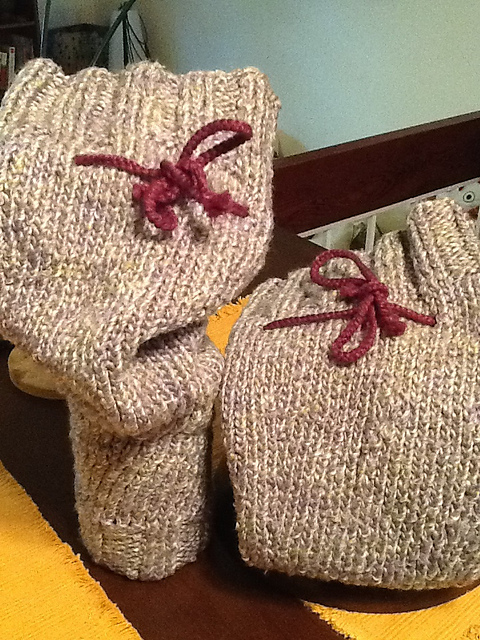 Leg Warmers with Garter