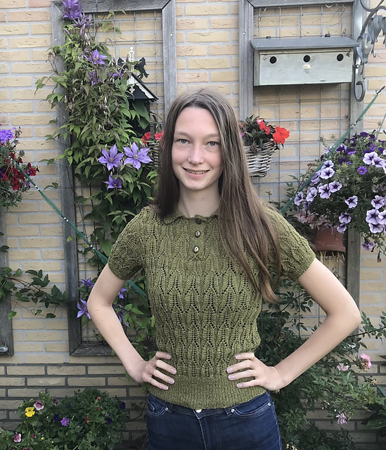 Lacy Jumper in Leaf Pattern