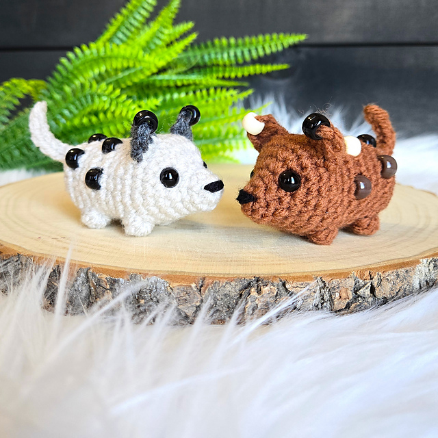 Beaded Fidget Dog with Pony Beads