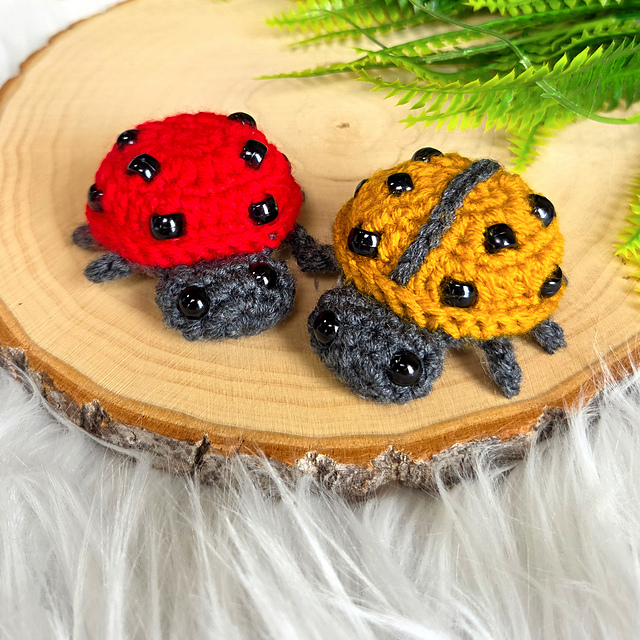 Beaded Fidget Ladybug with Pony Beads