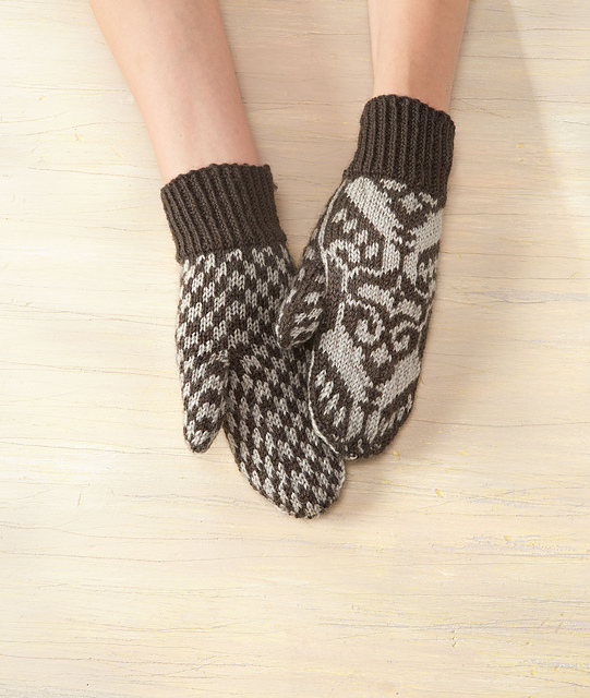 Black Ash Mittens