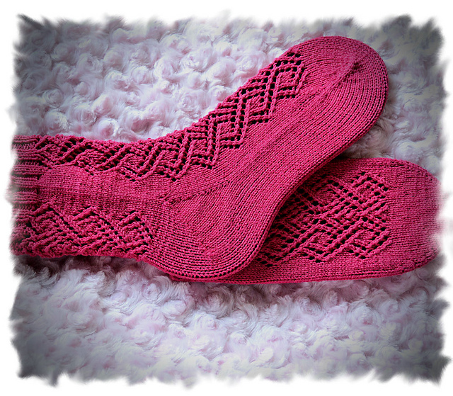 Wings Of A Swan Toe Up Socks
