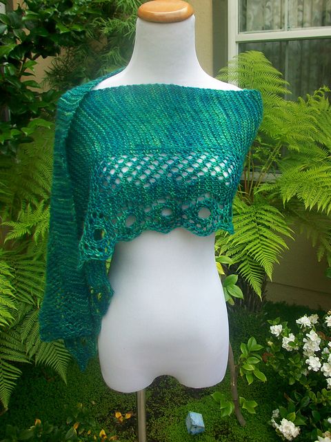 Claddagh Ring Shawlette