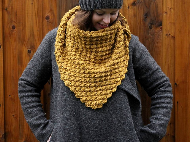 Cozy Lane Shawl (Worsted)