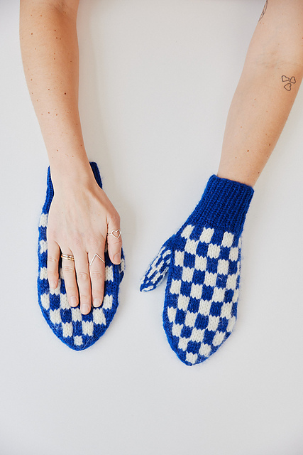 Gambit mittens