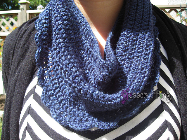 Simple Cowl/Infinity Scarf