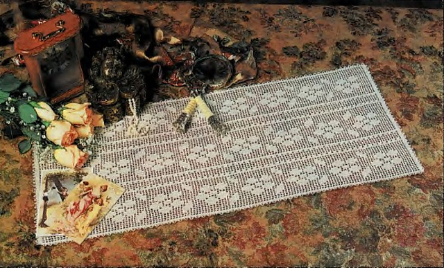 Floral Runner