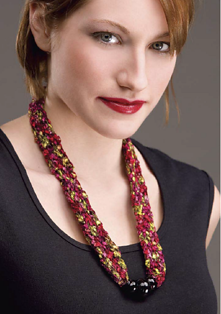 Ribbon Necklace