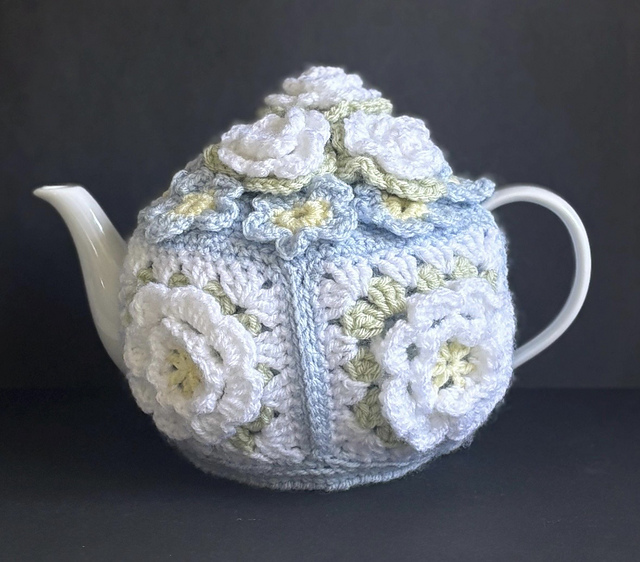 Granny Square Tea Cosy