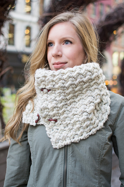 Signature Cowl