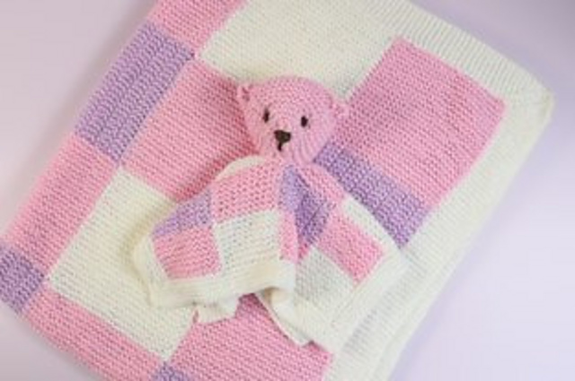 Knitted Gingham Blanket & Snuggly