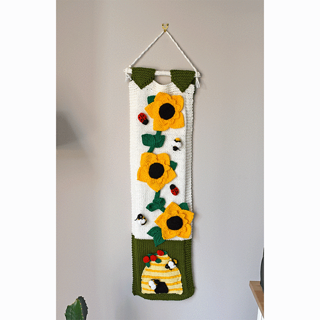 Sunflower & Bees Wall Hanging