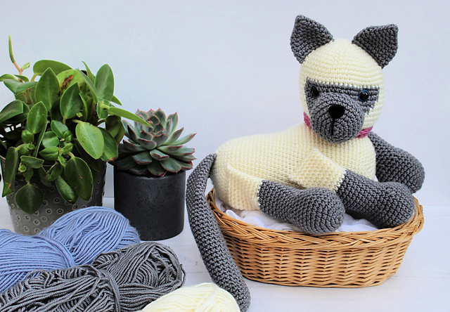 Siamese WoolCat
