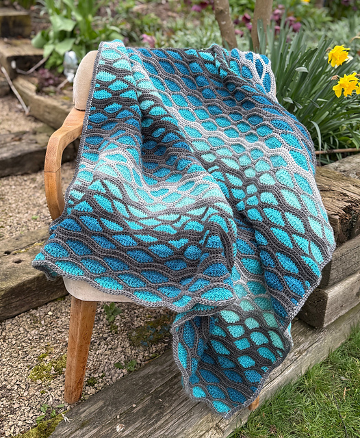 Honeycomb Ripple Blanket