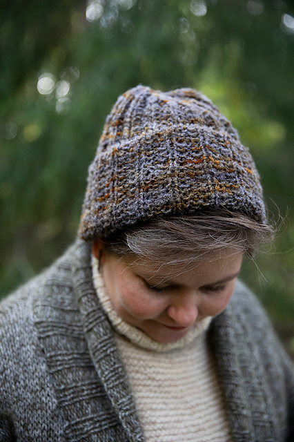 Bouclé hat