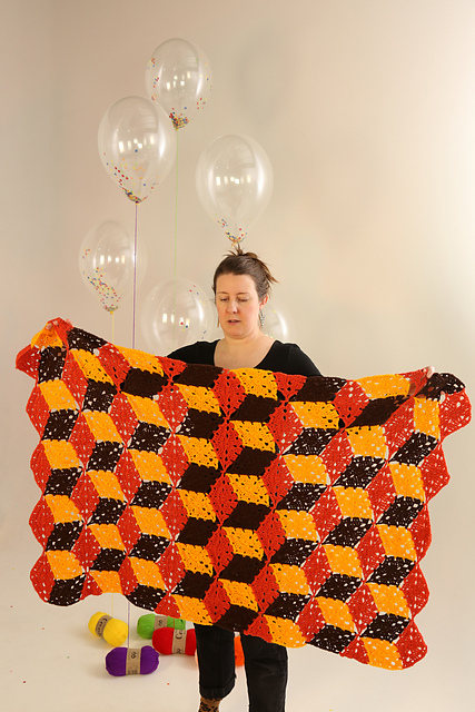 Tumbling Blocks Blanket - 7136