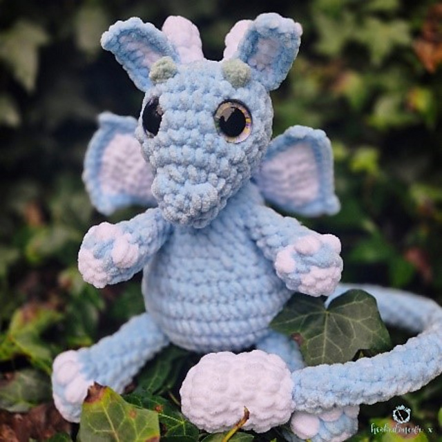 Nimby the cloud dragon - 7234