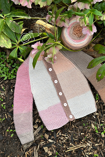 Hellebore Sweater and Cardigan - 7106