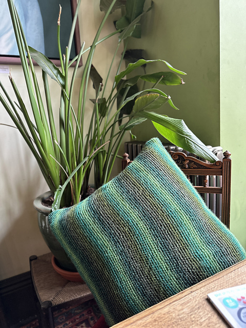 Meadow Cushion - 7146
