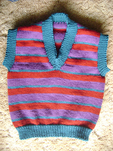 Child's 8 ply Vest - Design 10