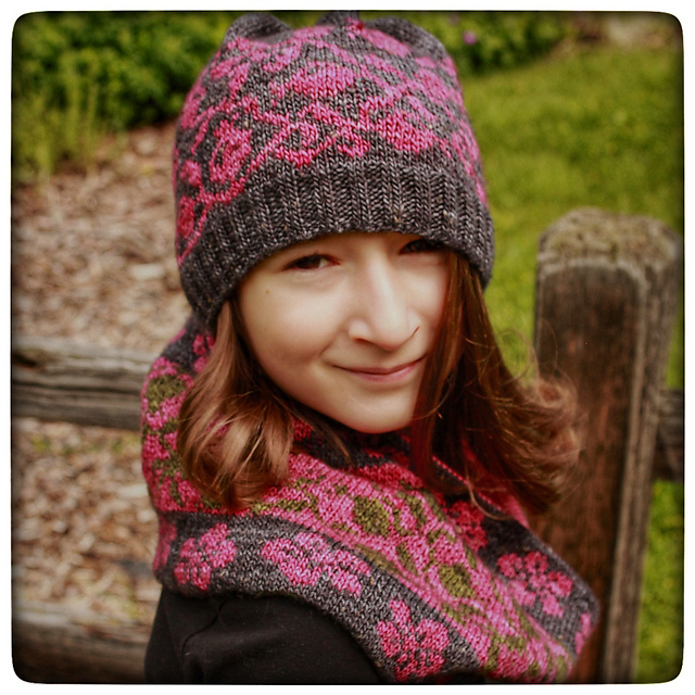 Alberta Cowl