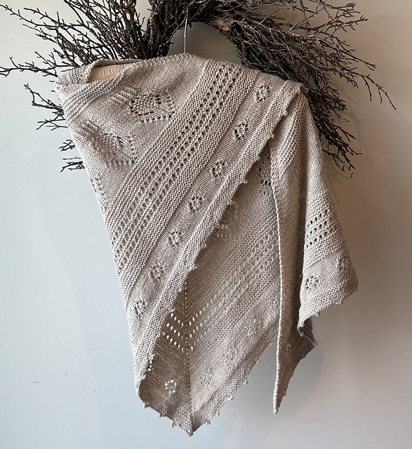 Thistle on the Moor Shawl