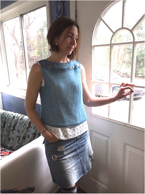 Button Tank