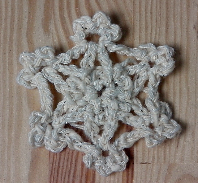 Snowflake / Schneeflocke / снежинка