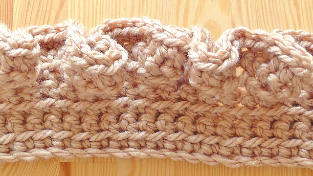 Wave scarf / Wellenschal
