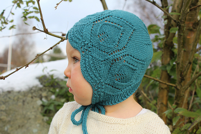 Lotus Bonnet
