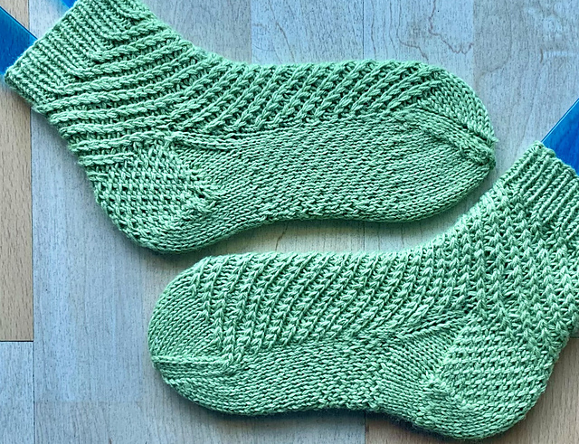 kiwi-green and cosy