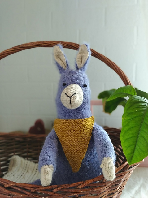 Ravelry: Llama/Alpaca pattern by Ola Oslopova