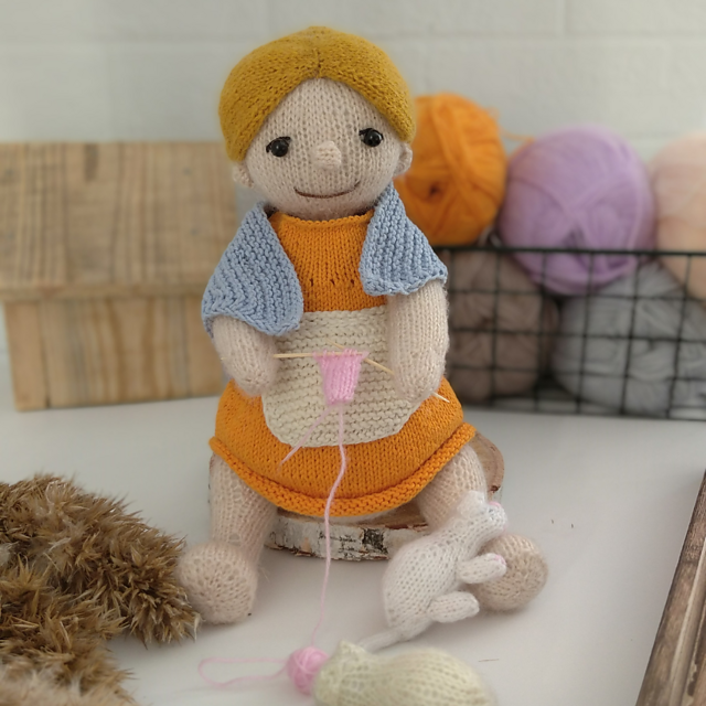 Ravelry: Grandma doll pattern by Ola Oslopova