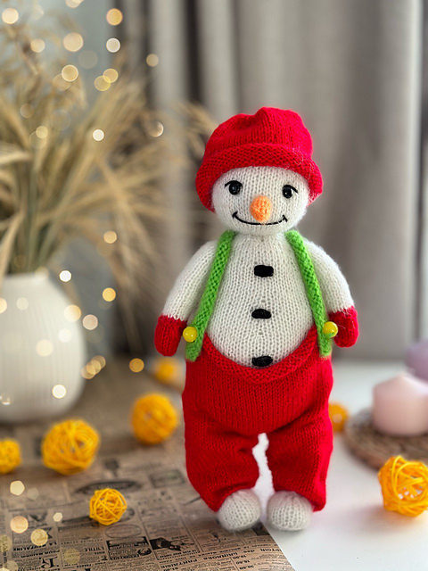 Ravelry: Snowman toy pattern by Ola Oslopova