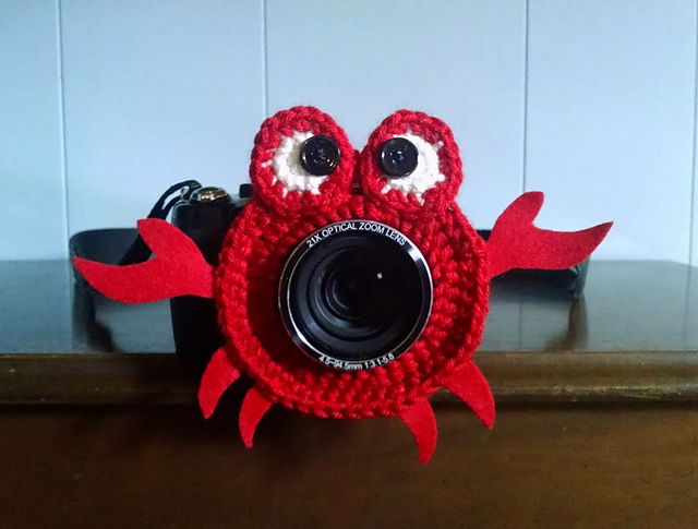 Crab Camera Buddy - Camera Lens Accessory