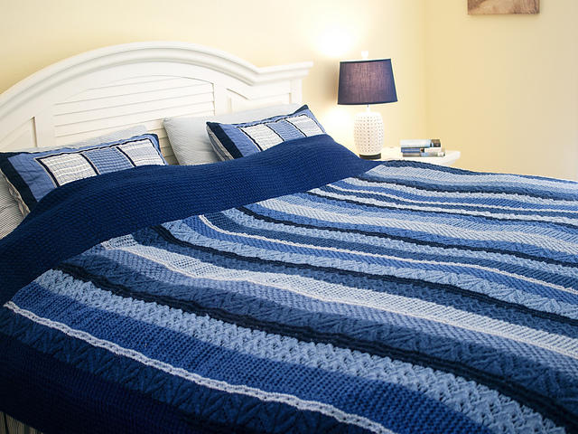 Ocean Currents Blanket