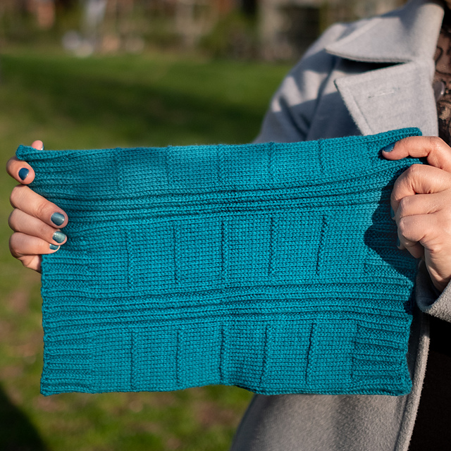 Vinci Cowl