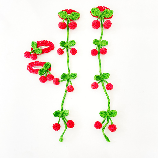 Ravelry: Cherry crochet hair clips pattern by Yana Altikulac