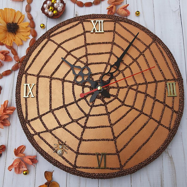 Decorative clockface Spiderweb
