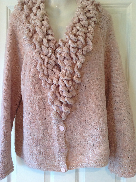 Cardigan with raglan sleeves
