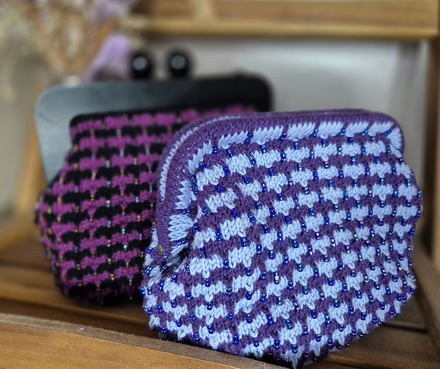 Sparkle Clutch