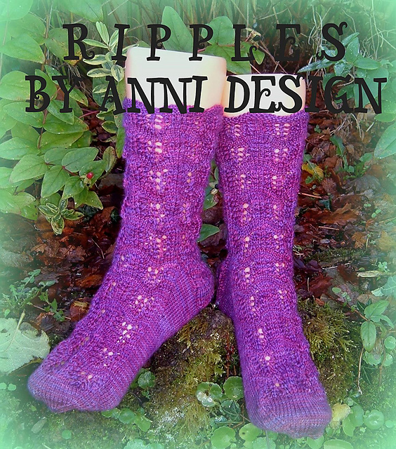 Ripples Socks
