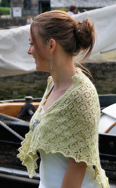 Forget Me Not Shawlette