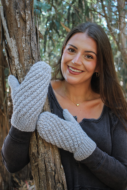 Meander Mittens