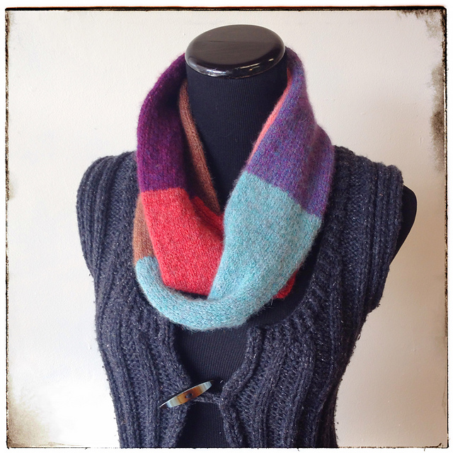 Brooke's Squishy Cowl